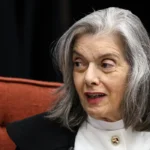 Cármen Lúcia forma maioria pela condenação de Bolsonaro e aliados