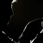 Conteúdos violentos contra a mulher viralizam na internet; saiba mais