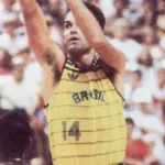 Oscar Schmidt, um dos maiores nomes da história do basquete mundial faleceu nesta sexta-feira (17), em São Paulo 
