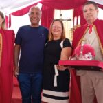 NIQUELÂNDIA: FESTA DO DIVINO ESPÍRITO SANTO É ENCERRADA COM ESCOLHA DOS NOVOS FESTEIROS E PROCISSÃO LUMINOSA NIQUELÂNDIA: FESTA DO DIVINO ESPÍRITO SANTO É ENCERRADA COM ESCOLHA DOS NOVOS FESTEIROS E PROCISSÃO LUMINOSA