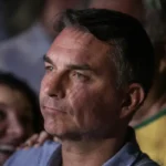 Aliado de Trump diz que Flávio Bolsonaro chegou aos EUA